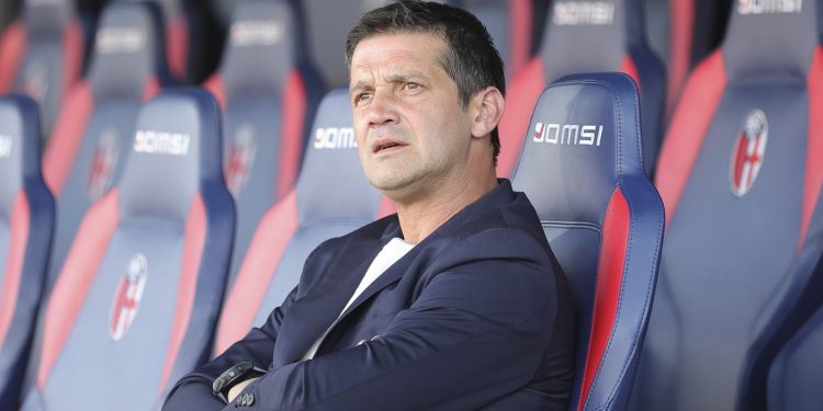Chivu, în topul salariilor antrenorilor din Serie A