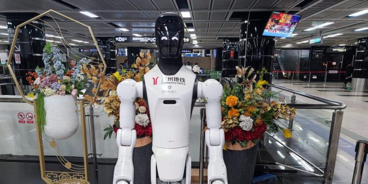 SUA interzic importurile de roboți și invertoare chinezești