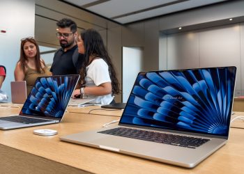 Cât ar trebui să reziste, de fapt, un MacBook nou