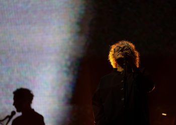 Massive Attack, interdicție permanentă în Singapore după un steag palestinian